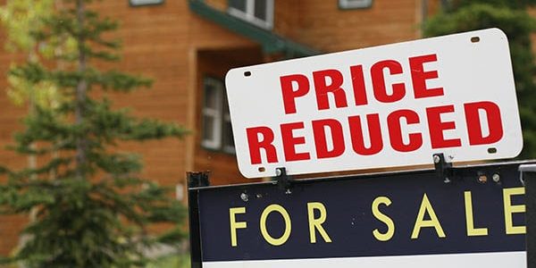 Homes prices drop as sales plummet ahead of winter in Brampton: report