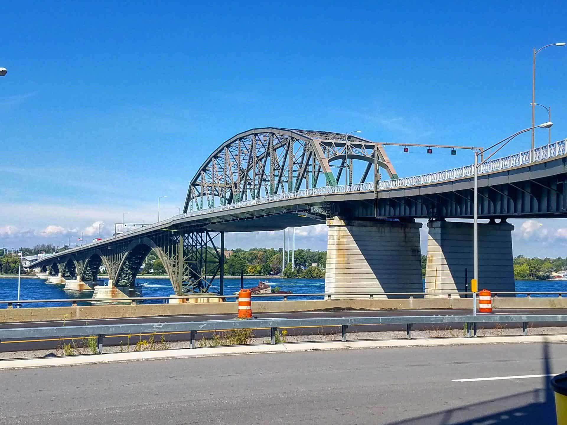 peace bridge fort erie buffalo