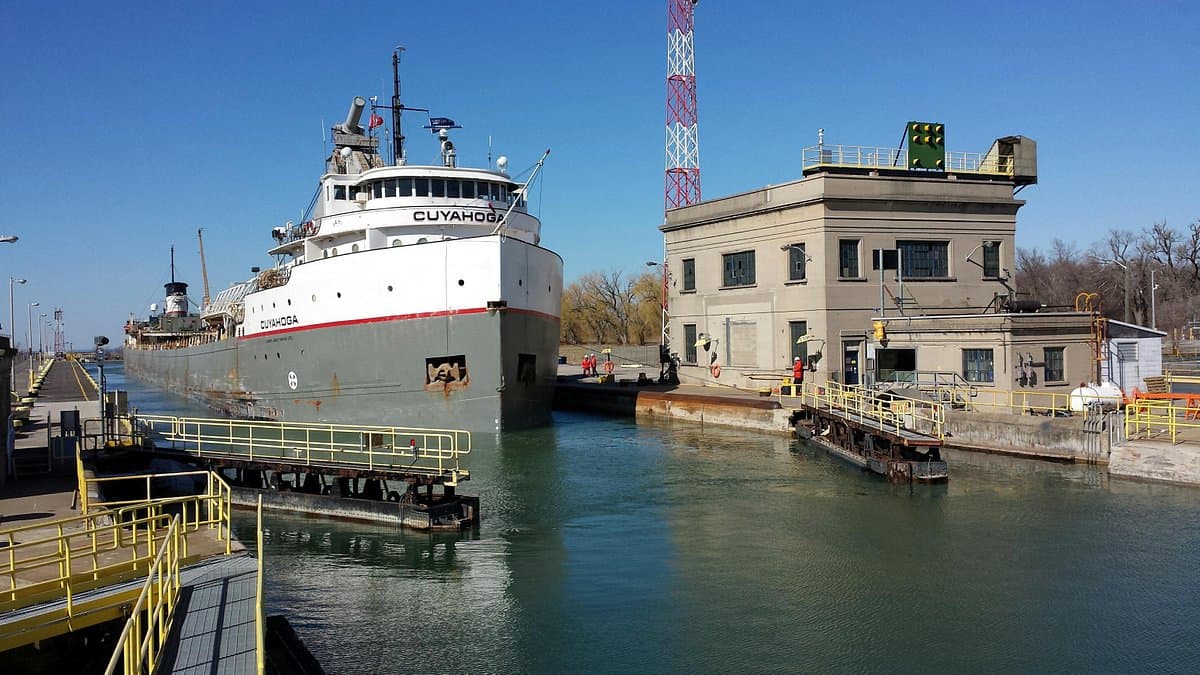 Welland canal lock 7