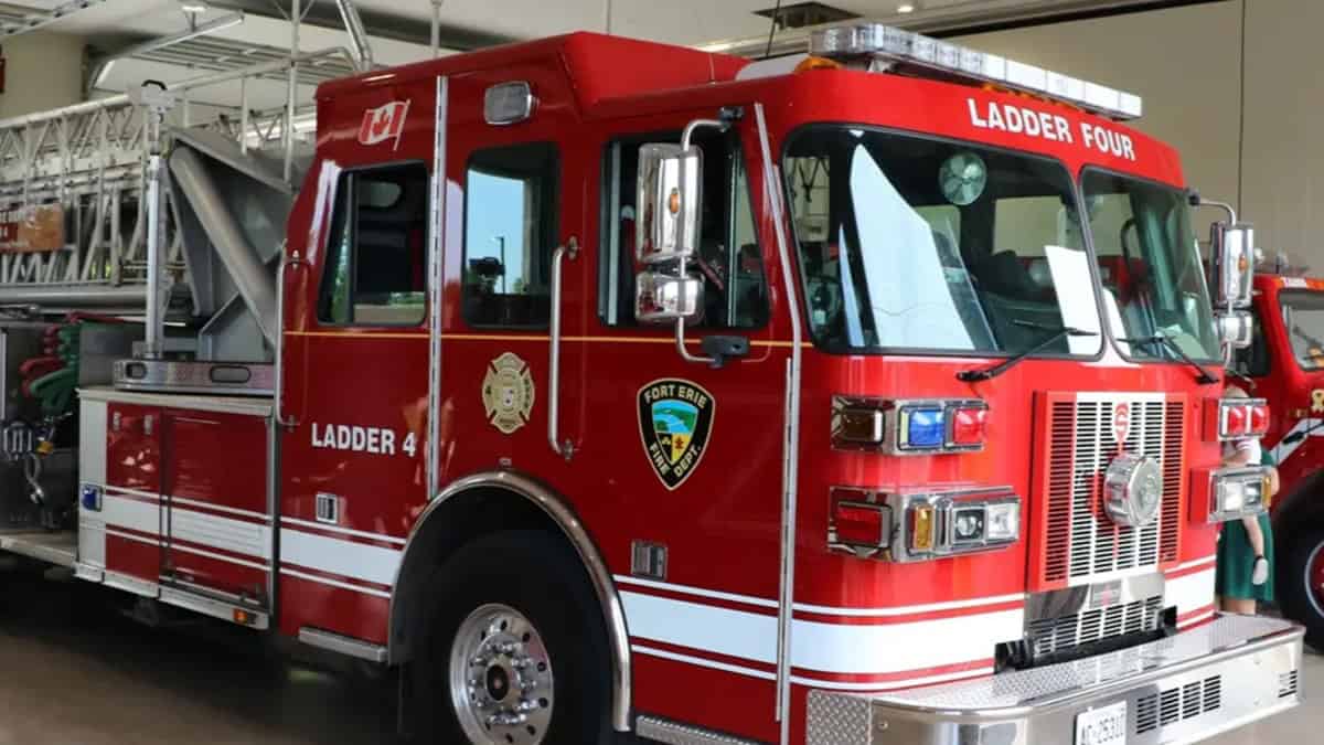 Italian restaurant destroyed by fire in southern Ontario